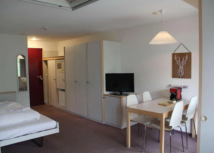 - Elements * גרינדלוולד